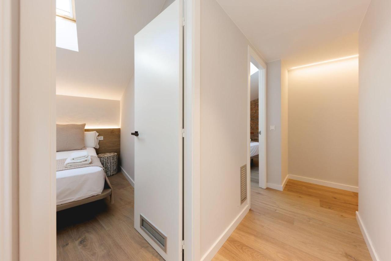 Bravissimo Cort Reial Duplex, Spacious With 3 Bedrooms Girona Exterior photo