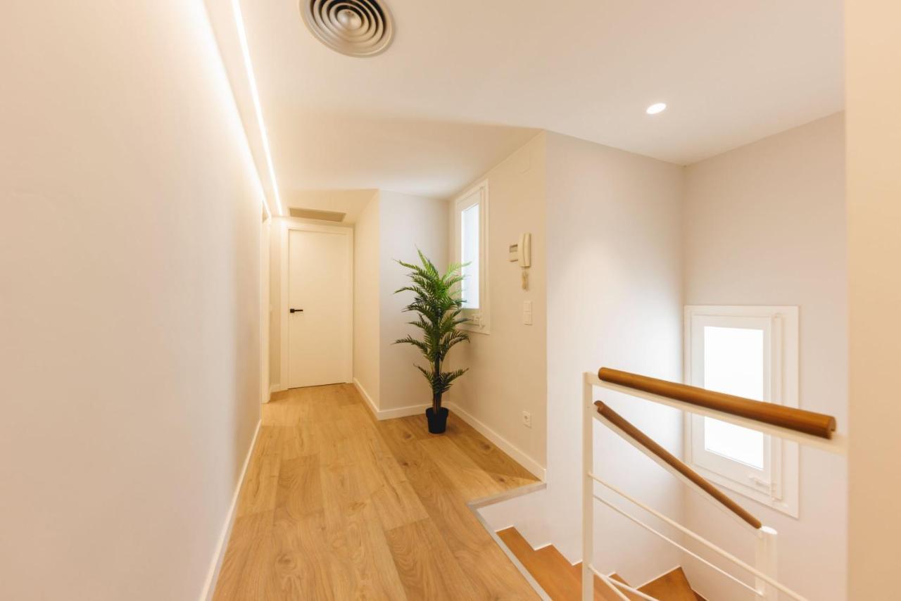 Bravissimo Cort Reial Duplex, Spacious With 3 Bedrooms Girona Exterior photo