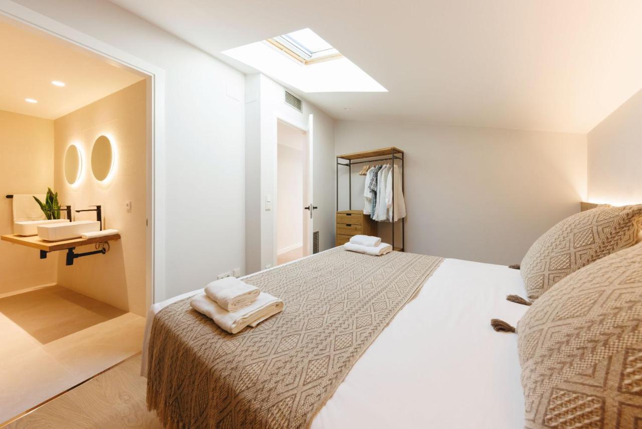 Bravissimo Cort Reial Duplex, Spacious With 3 Bedrooms Girona Exterior photo